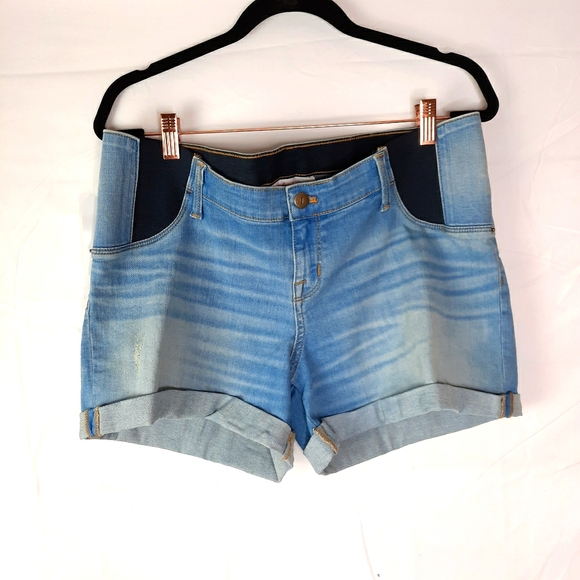 Isabel Maternity by Ingrid & Isabel Pants - Isabel Denim Maternity Shorts Size 10
